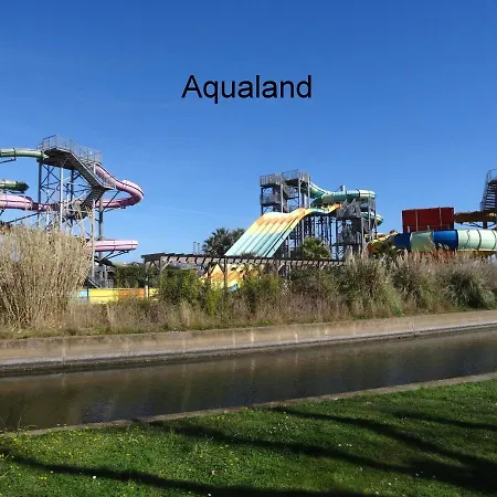 T2,33 M2,quartier Malfato Et Aqualand Lejlighed